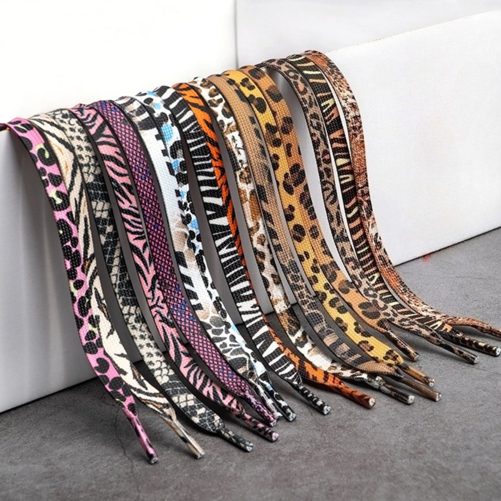 Women Shoes Kinds - 1 paio di nuovissimi lacci classici