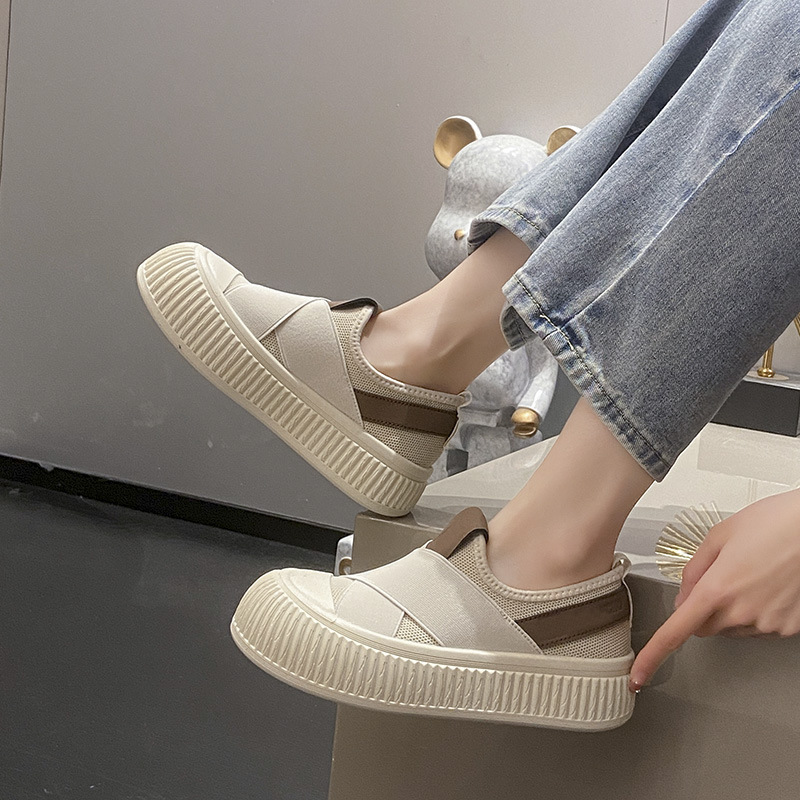 Nuove Scarpe Casual Retrò 2026 - Women Shoes Store recensione e prezzo