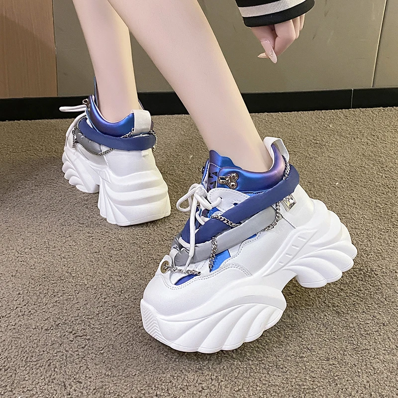 Belle scarpe da ginnastica da  - Women Shoes Store recensione e prezzo