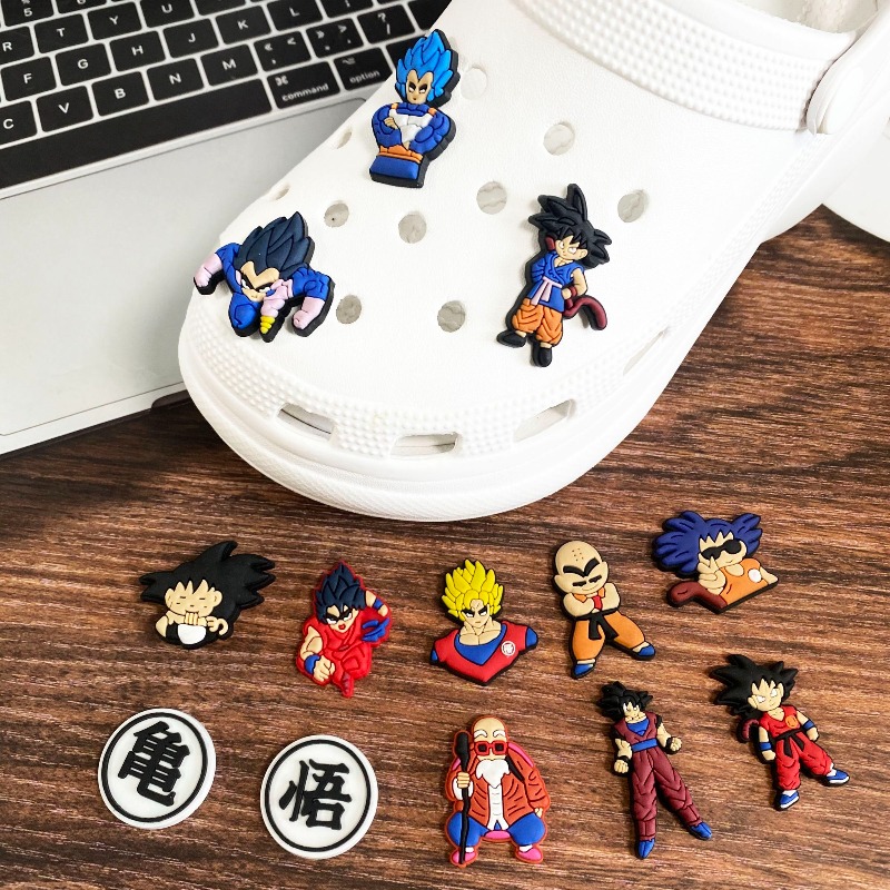 Dragon Ball Z Goku Charms per  - Women'S Shoes Z recensione e prezzo