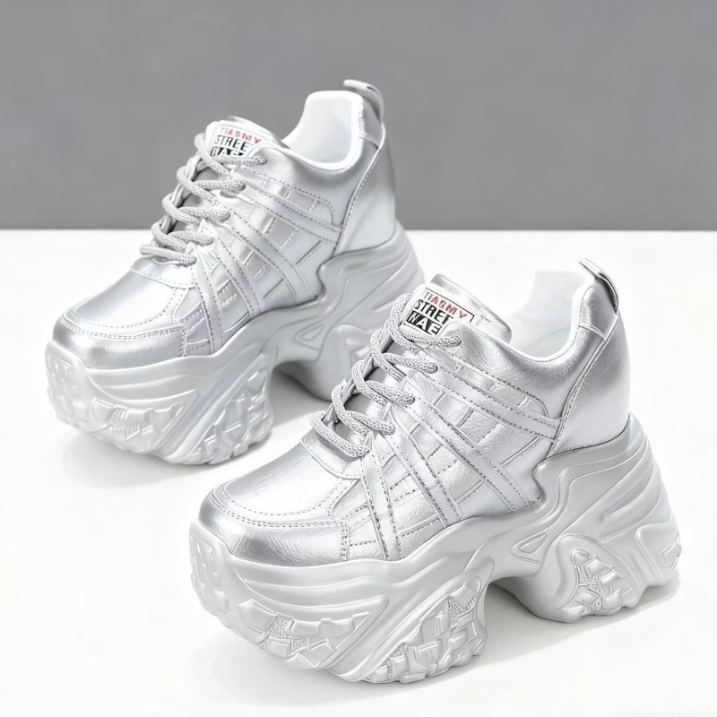 Nuove Sneakers con Zeppa in Ve - Women Shoes Store recensione e prezzo
