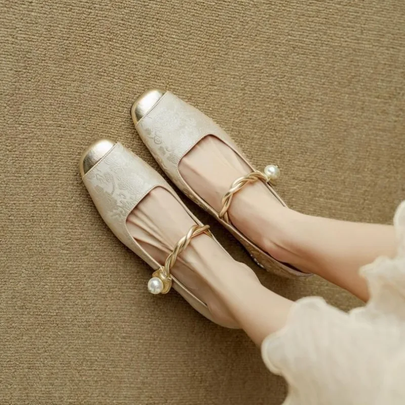 Décolleté da donna con tacco l - Women Shoes Japanese Brand recensione e prezzo